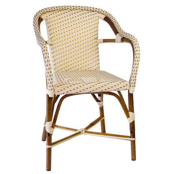Fauteuil Bistrot Anita en rotin naturel, idéale pour cafés, hôtels et restaurants.