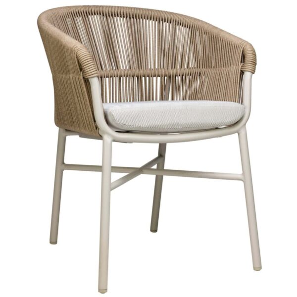 Fauteuil bistrot naturel Rosa en aluminium avec tressage en corde claire et coussin pour terrasse professionnelle