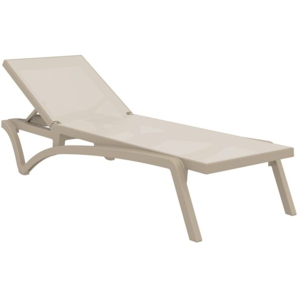 Transat Sirocco taupe en résine et textile pour piscine d’hôtel