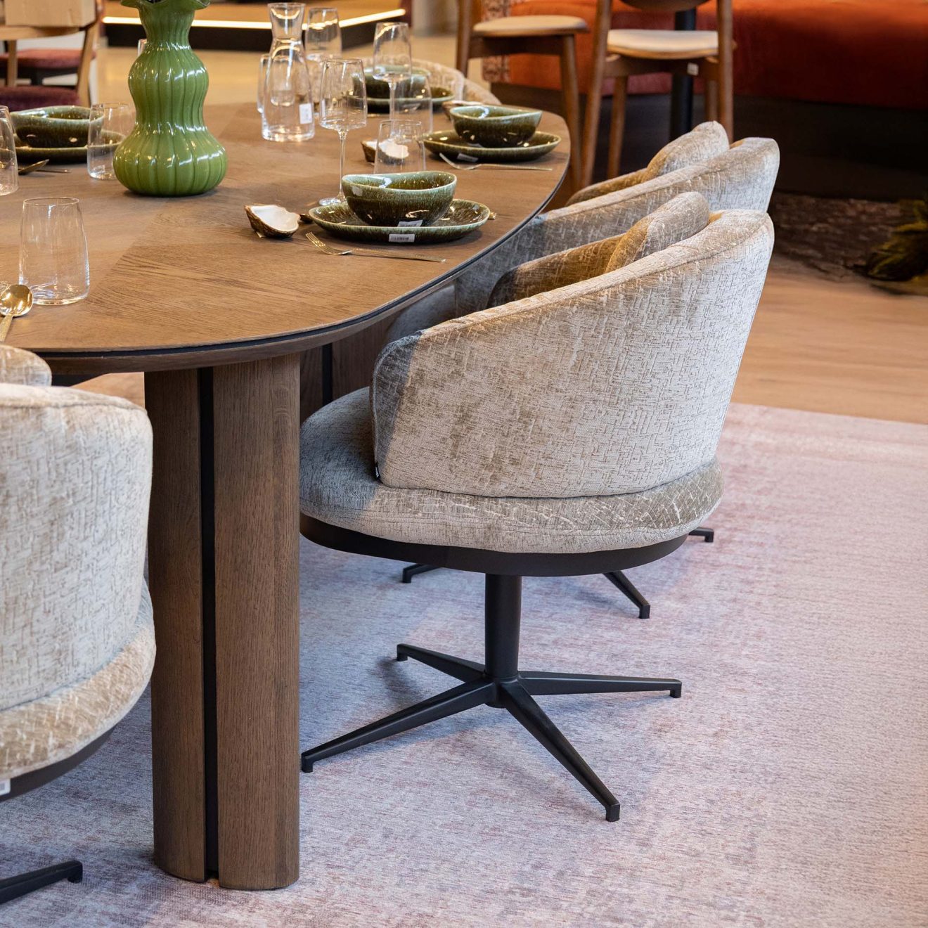 chaise_pivotantes_restaurant_esprit_rotin Chaises et fauteuils pivotants pour restaurant